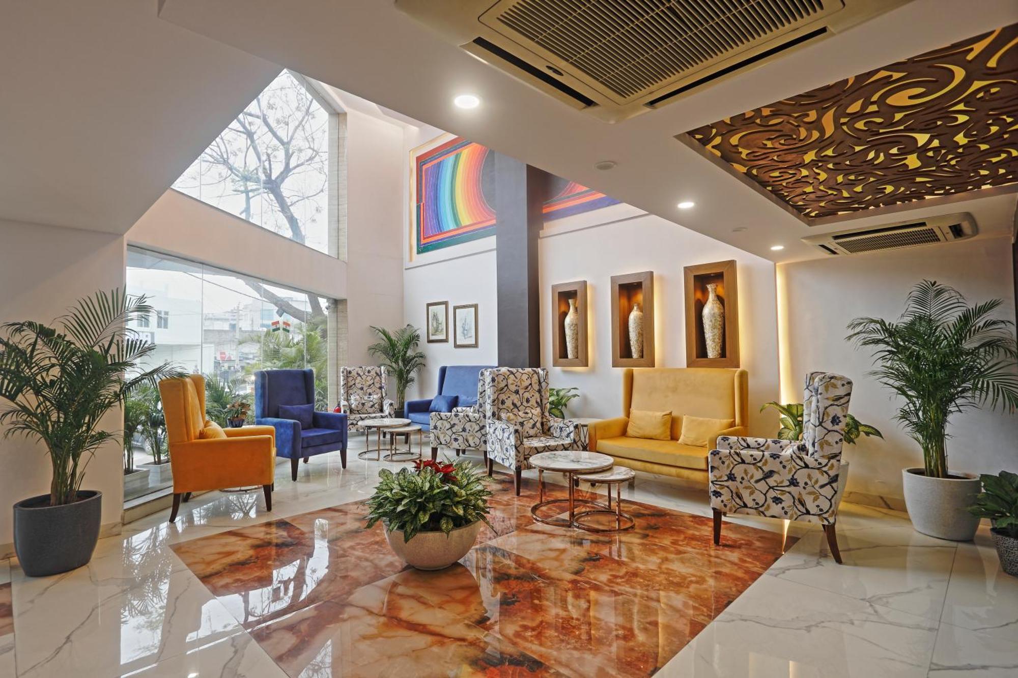 Hotel Oxmo Delhi Airport With Free Airport Transsfer New Delhi Exteriör bild