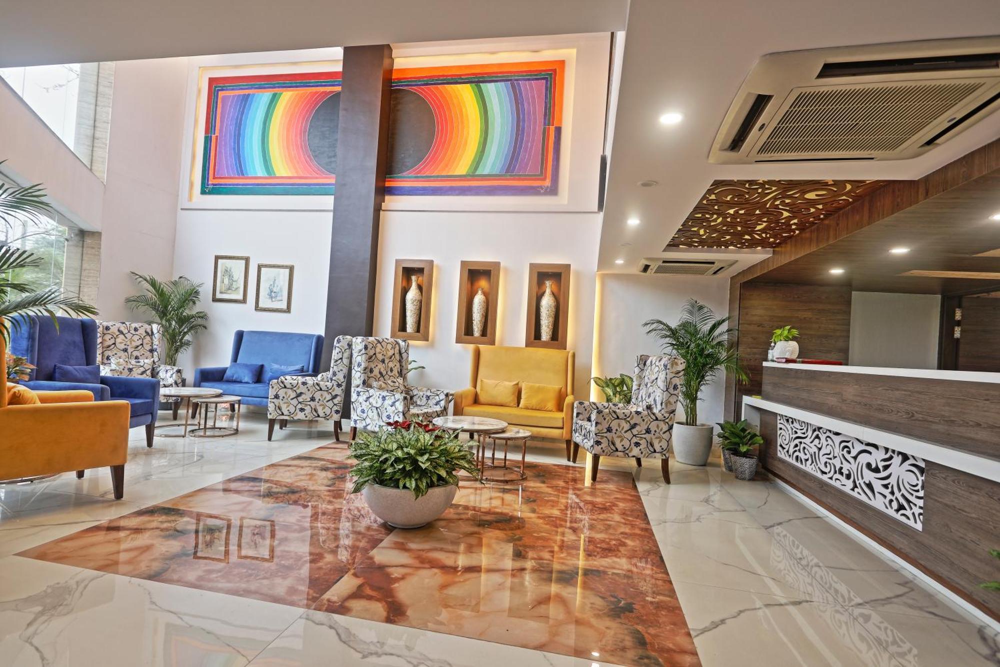 Hotel Oxmo Delhi Airport With Free Airport Transsfer New Delhi Exteriör bild