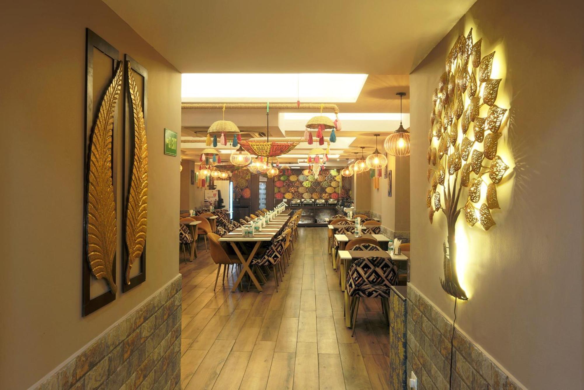 Hotel Oxmo Delhi Airport With Free Airport Transsfer New Delhi Exteriör bild