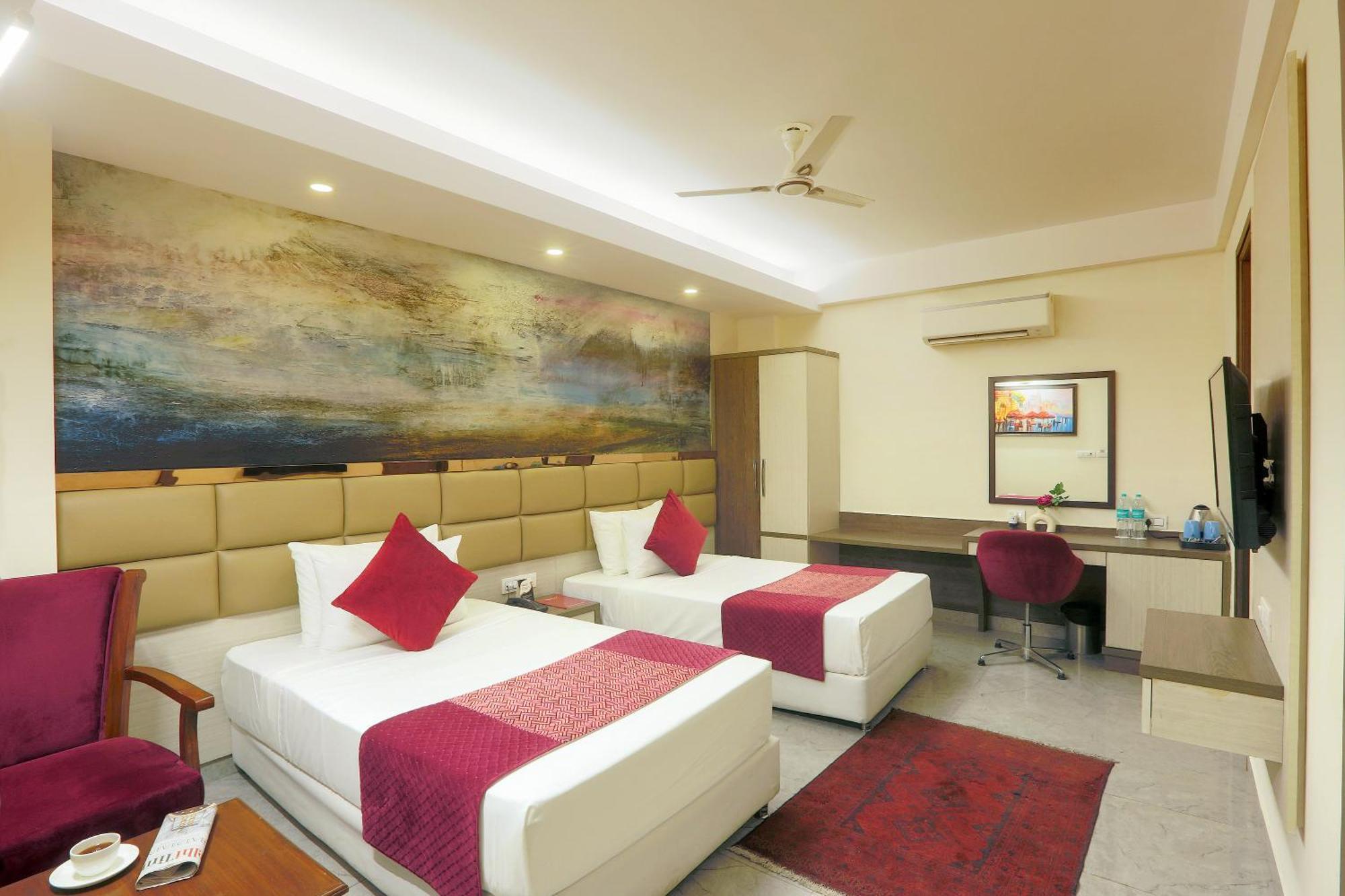 Hotel Oxmo Delhi Airport With Free Airport Transsfer New Delhi Exteriör bild