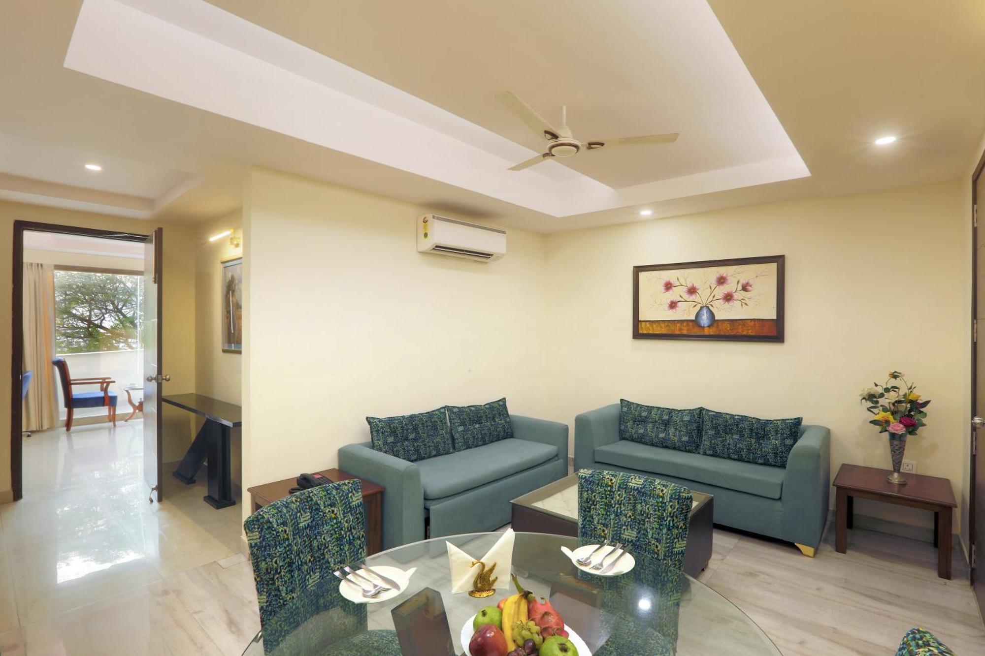Hotel Oxmo Delhi Airport With Free Airport Transsfer New Delhi Exteriör bild