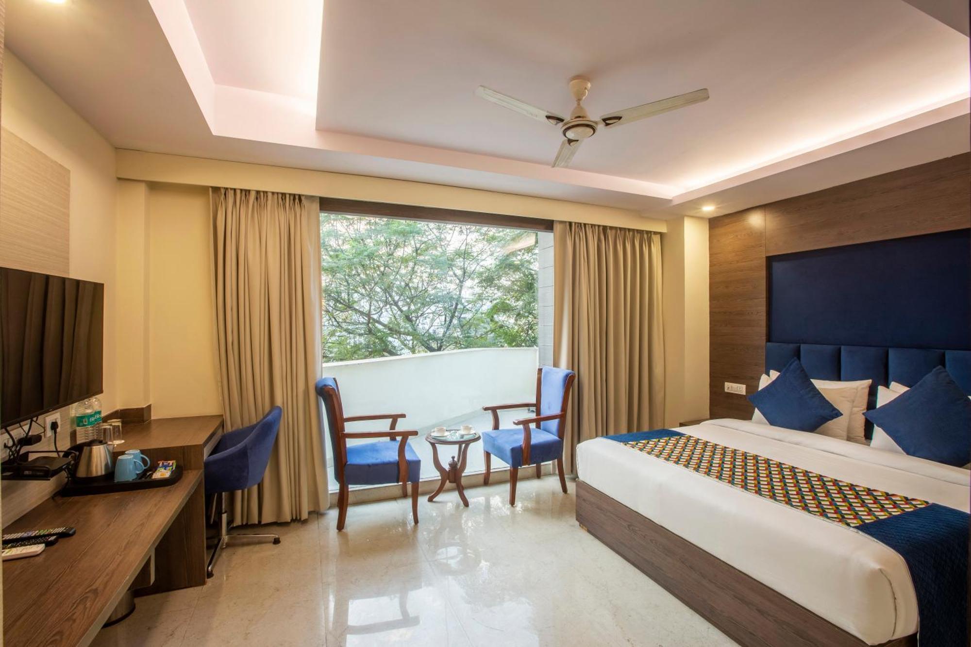 Hotel Oxmo Delhi Airport With Free Airport Transsfer New Delhi Exteriör bild